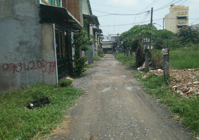 CHÍNH CHỦ BÁN GẤP NHÀ HXH 1 TRỆT, 1 LẦU, VĨNH LỘC B, BÌNH CHÁNH. LHCC: 0908167118