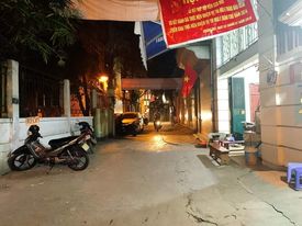 Bán nhà Nguyễn Đức Cảnh, Hoàng Mai, 2 tỷ 35, 30m kinh doanh nhỏ, ngõ thông.