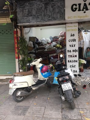 Chính chủ cho thuê mặt bằng kinh doanh mặt phố Nguyễn Du, Hai Bà Trưng, Hà Nội.