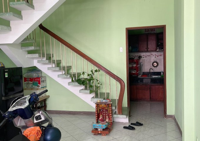 BÁN NHÀ HẺM XE HƠI ĐƯỜNG CMT8, P13, Quận 10, 46M2, GIÁ CHỈ 9,1 TỶ