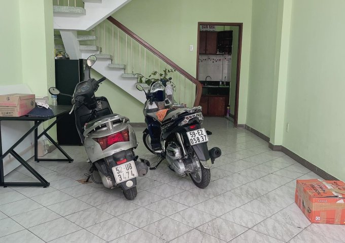 BÁN NHÀ HẺM XE HƠI ĐƯỜNG CMT8, P13, Quận 10, 46M2, GIÁ CHỈ 9,1 TỶ