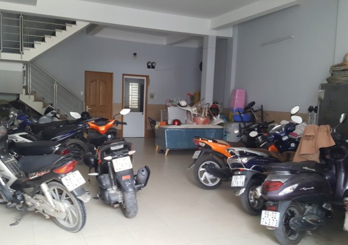 CHÍNH CHỦ CẦN BÁN CĂN NHÀ 5×25 NỞ HẬU 8M5. TẠI HÓC MÔN, TP. HCM. LH: 0908318601