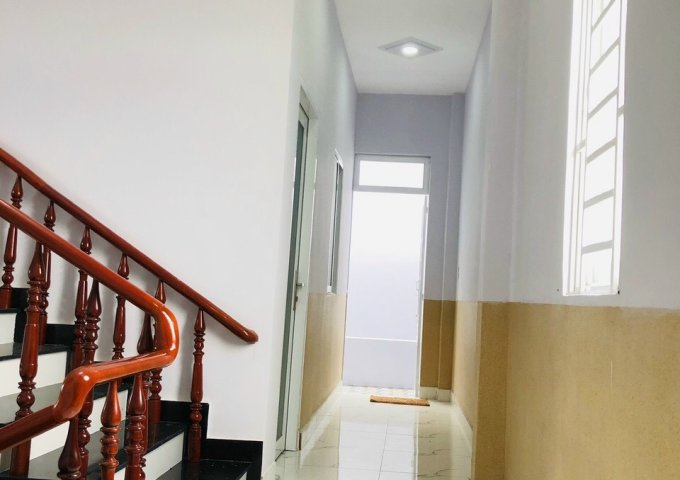 Nhà đẹp siêu phẩm kcn Giang Điền - Trảng Bom - Đồng Nai. Lh xem nhà:0963156330  Thông tin chi tiết: