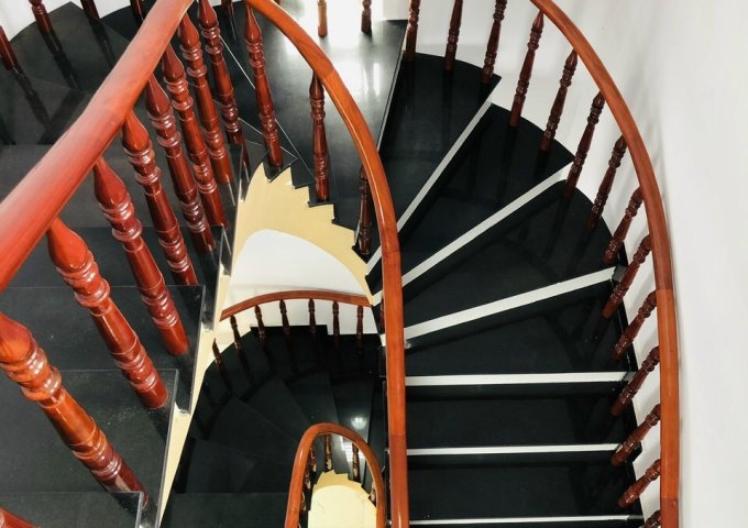 Nhà đẹp siêu phẩm kcn Giang Điền - Trảng Bom - Đồng Nai. Lh xem nhà:0963156330  Thông tin chi tiết: