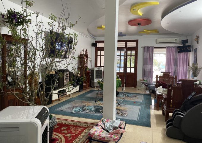 CHÍNH CHỦ CẦN BÁN NHÀ MẶT ĐƯỜNG 2 TẦNG TẠI TỔ 12, P. HỮU NGHỊ, TP. HÒA BÌNH,TỈNH HÒA BÌNH LIÊN HỆ: 0982895999- 0385829999.