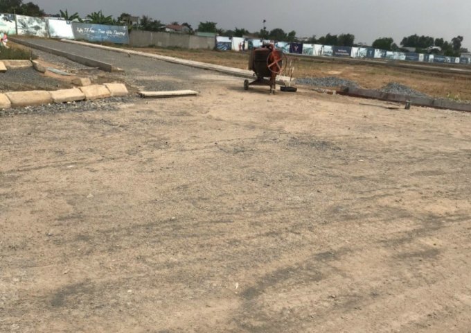 CẦN BÁN ĐẤT NỀN TẠI ĐỨC HÒA LONG AN