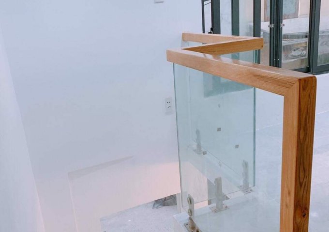 CẦN BÁN NHÀ HẺM XE HƠI HUỲNH VĂN BÁNH, PHÚ NHUẬN