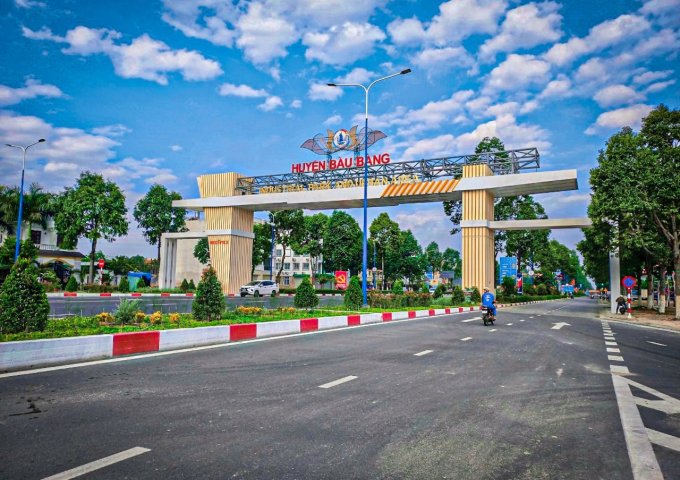 BÁN NHÀ TT LAI UYÊN - BÀU BÀNG - BÌNH DƯƠNG - 1 TRỆT, 1 LẦU VÀ DÃY TRỌ 4 PHÒNG CHO THUÊ THU NHẬP HÀNG THÁNG.