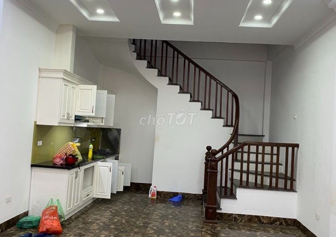 Cần cho thuê nhà 5 tầng tại Lâm Du, Phường Bồ Đề, Quận Long Biên, Hà Nội