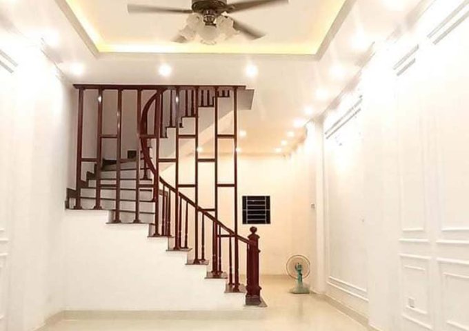 CHÍNH CHỦ BÁN NHÀ MỸ ĐÌNH, TỪ LIÊM. DT 42/46 M2X5TẦNG ĐẸP, TRƯỚC NHÀ 3M, THÔNG THOÁNG. GIÁ 4.8 TỶ.