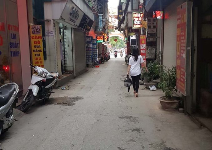 CHÍNH CHỦ BÁN NHÀ MỸ ĐÌNH, TỪ LIÊM. DT 42/46 M2X5TẦNG ĐẸP, TRƯỚC NHÀ 3M, THÔNG THOÁNG. GIÁ 4.8 TỶ.