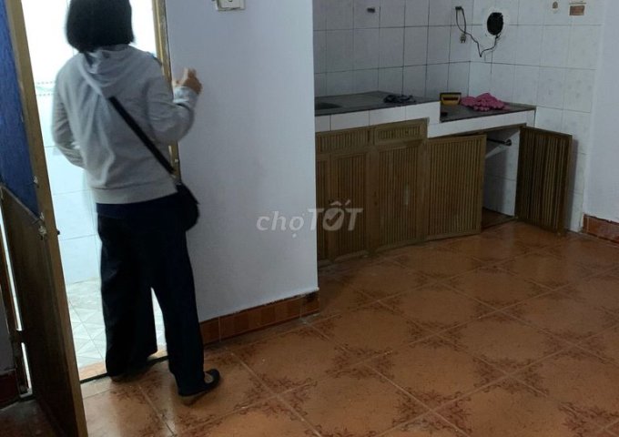 Cần cho thuê nhà 50m2 x3 tầng số 15 ngõ 607 đường Nguyễn Khoái quận Hai Bà Trưng, tp Hà Nội