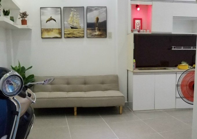 CHÍNH CHỦ CẦN BÁN NHÀ 1 TRỆT 1 LẦU TẠI HUỲNH VĂN BÁNH, P15, Q. PHÚ NHUẬN