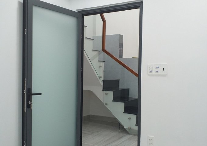 CHÍNH CHỦ CẦN BÁN NHÀ TRONG HẺM ĐƯỜNG GIÁC ĐẠO, TRUNG CHÁNH, HÓC MÔN