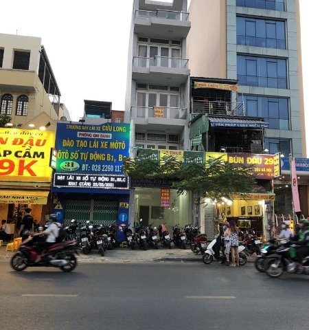 Bán nhà chính chủ Mặt Tiền Thành Thái, Q.10 gần siêu thị Big C, 4lầu, 77m2 giá 21tỷ