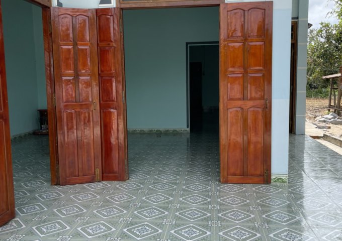 CHÍNH CHỦ CẦN BÁN NHÀ ĐẸP VỊ TRÍ ĐẮC ĐỊA TẠI THỊ XÃ NINH HÒA, TỈNH KHÁNH HÒA