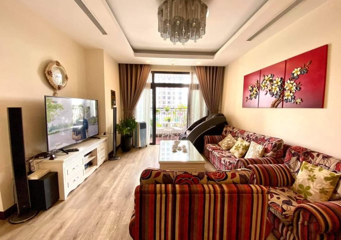 Cho thuê căn hộ Royal City full nội thất 100m2 giá cực hấp dẫn