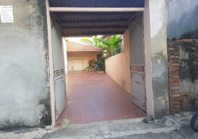 Đất ở tại thôn Thượng, xã Hồng Phong, huyện Chương Mỹ, thành phố Hà Nội.