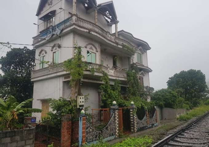 Nhà ở tại Khu Quang Trung, phường Mạo Khê, thị xã Đông Triều, tỉnh Quảng Ninh.