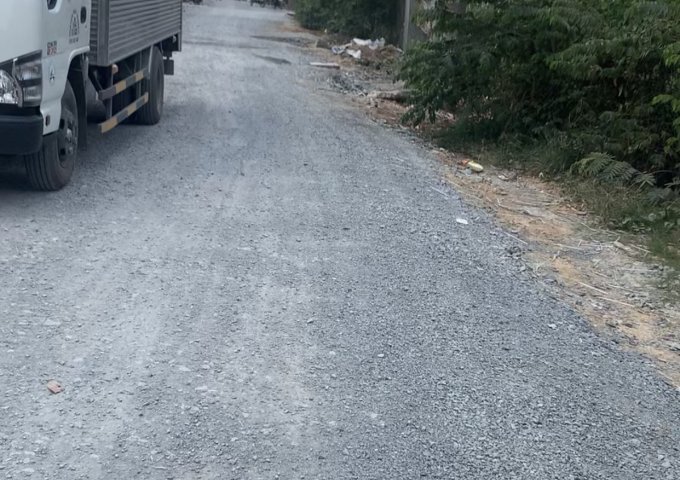 CẦN BÁN LÔ ĐẤT 2 MẶT TIỀN ĐƯỜNG NHỰA ĐƯỜNG KÊNH 7 XÃ TÂN KIÊN - BÌNH CHÁNH - HỒ CHÍ MINH .