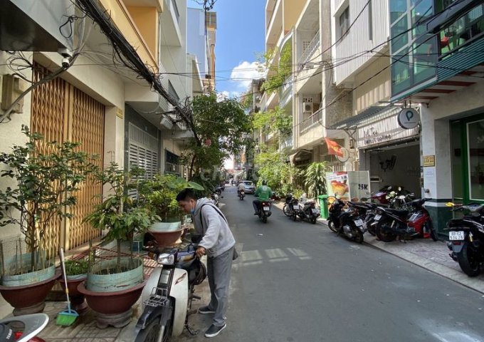 Cho thuê mặt bằng HXH số 135 - Trần Hưng Đạo - Quận 1