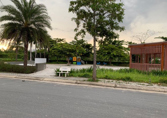 Cần bán  nhà vị trí đẹp N7-11 Huỳnh tấn phát ,xã Phú Xuân ,huyện nhà bè