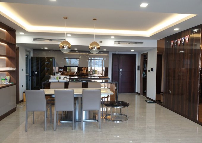 Bán căn hộ chung cư tại Dự án Scenic Valley, Quận 7,  Hồ Chí Minh diện tích 125m2  giá 7.6 Tỷ