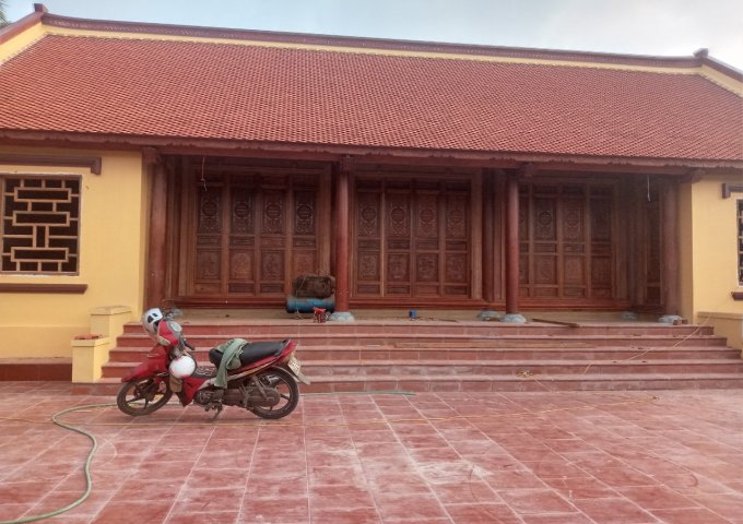 Hữu Quyết - Chuyên gia công, thiết kế, xây dựng nhà gỗ cổ truyền ở Hoa Bình, Vĩnh Bảo, Hải Phòng
