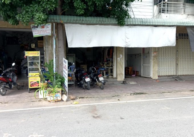 HÀNG HIẾM! TÔI BÁN CẶP TRỌ 300M2,ĐƯỜNG NA3, ĐỐI DIỆN CHUNG CƯ, THU NHẬP 25 TR/TH. TRỌ MỚI, XÂY KIÊN CỐ. LHCC: 0366236237