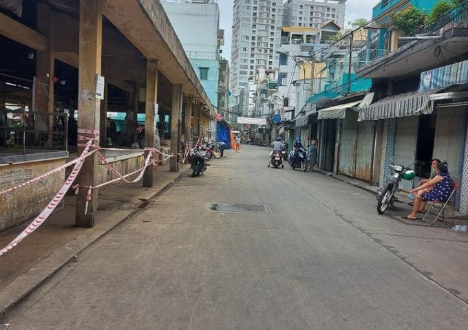 Cần bán nhà đẹp đường Cao Thắng, Quận Phú Nhuận