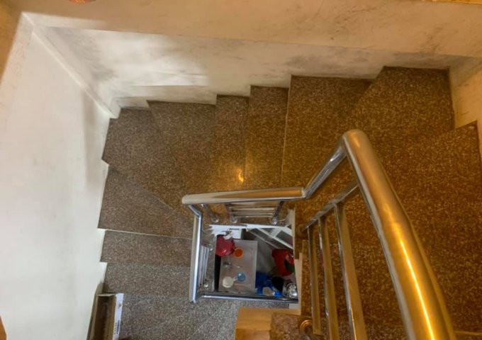 Bán nhà mặt phố Sơn Tây, quận Ba Đình, gần Lê Trực, 30m2, mặt tiền 5.7m, giá 10.9 tỷ