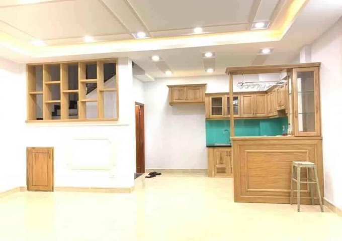 Bán nhà mới Nguyễn Tri Phương, Q10, ngang 4x11.5, giá rẻ chỉ 5 tỷ, chính chủ 0982245779