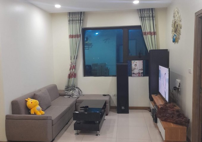 Bán căn hộ 62m2 tầng thấp HH2K KĐT mới Dương Nội phù hợp gia đình có người già, giá rẻ 1,350 tỷ