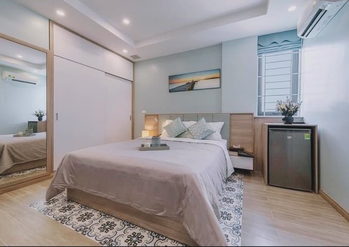 HÓT HÓT BÁN P.LÔ Ô TÔ Ở NGAY PHỐ HOÀNG ĐẠO THÀNH