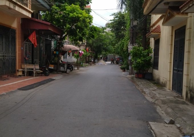 CHÍNH CHỦ CẦN BÁN NHÀ PHÂN LÔ MỚI XÂY 100%-- Ô TÔ CHẠY QUANH NHÀ – GẦN PHỐ TẠI HÀ ĐÔNG, HÀ NỘI