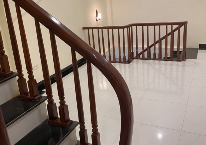 CẦN BÁN NHÀ 5 TẦNG MỚI XÂY- KINH DOANH- OTO VÀO TẬN NHÀ TẠI VẠN PHÚC, HÀ ĐÔNG LH: 0946.956.941