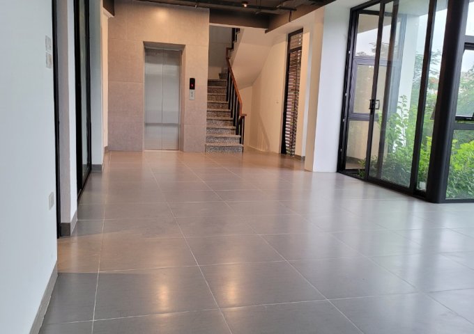 Chính chủ cần cho thuê cả tòa nhà mặt đường Quận Hoàng Mai