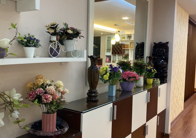 Bán căn góc số 05 toà FLC Landmark Tower đường Lê Đức Thọ, Mỹ Đình 2. Giá bán 2.9 tỷ