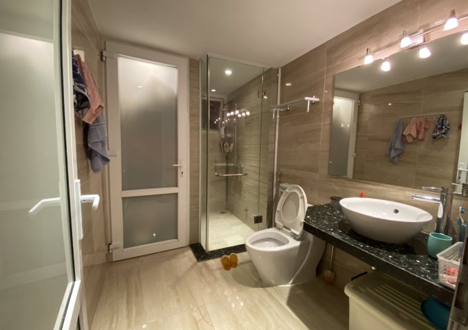 Bán căn góc số 05 toà FLC Landmark Tower đường Lê Đức Thọ, Mỹ Đình 2. Giá bán 2.9 tỷ