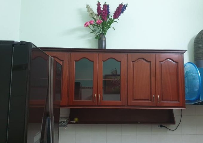 Cho thuê nhà nguyên căn 49m2 x 3,5tầng phố Bồ Đề, đường Nguyễn Văn Cừ, Long Biên, Hà Nội.