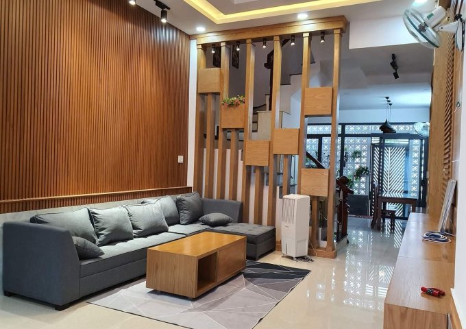 Bán nhà Đồng Đen – Tân Bình - 65m2 - 4 Tầng - Chỉ 6.5 tỷ.