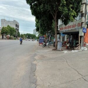 Chính chủ cần bán đất Đồi xuôi, tại Khu 5 Phường Nông Trang - Thành Phố Việt Trì - Phú Thọ