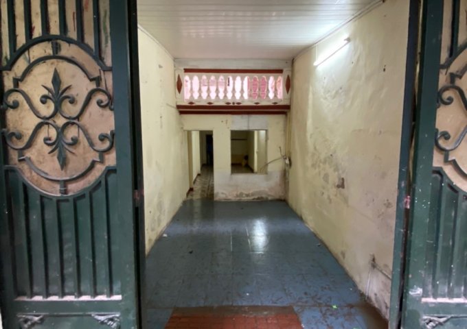 Chính Chủ Cần Bán Nhà Tại Ngõ 26 Hoàng Quốc Việt