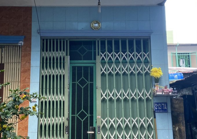 CHÍNH CHỦ CẦN BÁN NHÀ 1 TRỆT 1 LẦU 25M2 PHƯỜNG 15, Q8, TP. HCM (HH:1% CHO MÔI GIỚI Ạ)