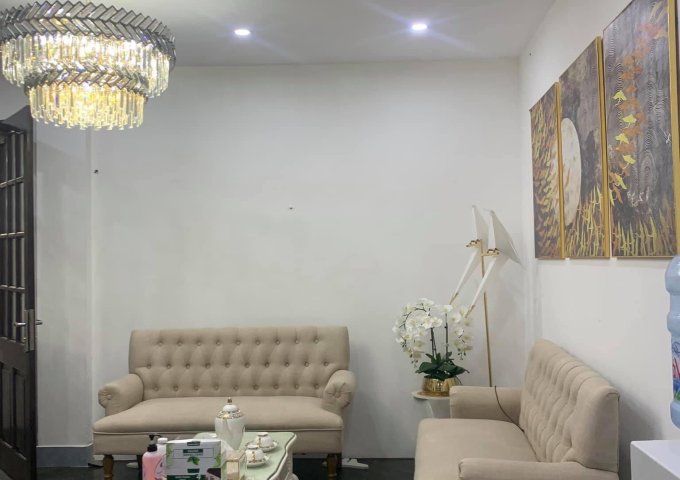 BÁN NHÀ MẶT PHỐ TRẦN THÁI TÔNG-CẦU GIẤY- 80M2-16TỶ