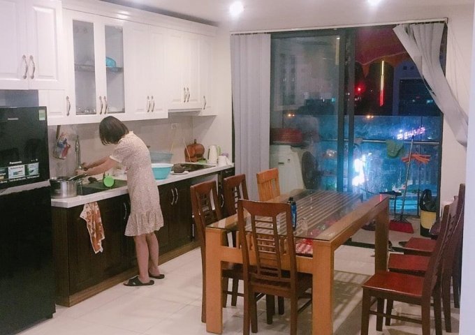 Bán căn hộ chung cư FLC Complex 36 Phạm Hùng, diện tích 131m2  giá 3.5 Tỷ