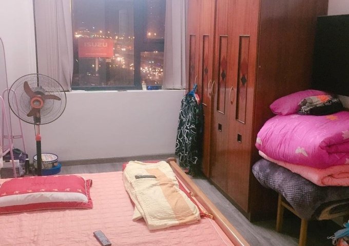 Bán căn hộ chung cư FLC Complex 36 Phạm Hùng, diện tích 131m2  giá 3.5 Tỷ