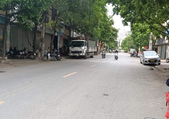 Bán nhà PHỐ ĐA SỸ – KIẾN HƯNG, 4TẦNG, LÔ GÓC, KINH DOANH SẦM UẤT DÒNG TIỀN 400TR/ NĂM , 7.35tỷ