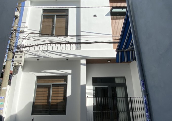 CHÍNH CHỦ CẦN BÁN NHÀ MỚI XÂY VỊ TRÍ ĐẸP