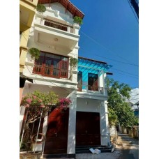 Chính chủ bán  đất tặng nhà  3 tầng mới vừa xây ở phường Liên Bảo, thành phố Vĩnh Yên, tỉnh Vĩnh Phúc